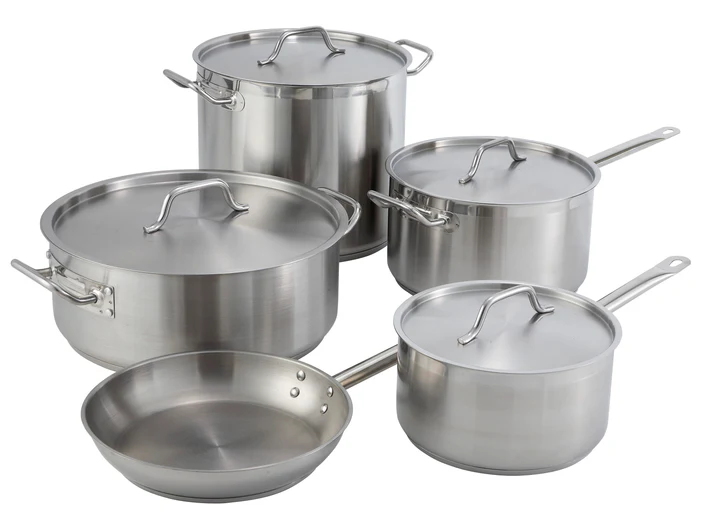 (2qt, 3-1/2qt, 4-1/2qt, 6qt) Sauce Pan 6/Pack with a tri-ply heavy-duty bottom provides excellent heat conduction while being strong enough to withstand heavy duty use. Thanks to its 6-point welded-on handle, this sauce pot provides a secure and firm grip when transferring it from the stovetop to countertop.