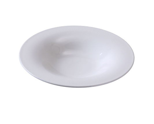 Yanco Soup/Salad Plate SI-309 is a refined and durable addition to your dinnerware collection. Made from high-quality porcelain with a smooth white glaze, this 9-inch round plate is designed for serving soups, salads, and appetizers. Its versatile design makes it suitable for fine-dining restaurants, catered events, and upscale hospitality settings. Resistant to scratches and temperature fluctuations, this plate ensures long-lasting performance while maintaining its elegant appearance.