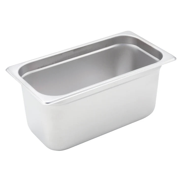 Steam Pan fits snugly on a steam table while its flattened edge prevents steam from escaping around the pan. This model is constructed from durable 22 gauge 18/8 stainless steel. For added convenience, the steam pan can be stacked to save space while its anti-jam design ensures hassle-free separation. This pan is perfect for holding and serving signature casseroles, salads, and more. This model is also NSF listed.