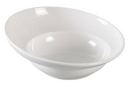 Yanco Sheer Salad Bowl VE-714 6/Pcs combines elegance with practicality, making it a must-have for any dining establishment. With an 86 oz. capacity and a 14-inch diameter, this bowl is ideal for serving generous portions of salads, soups, rice, and appetizers. Made from durable melamine, it offers the look of ceramic while being resistant to chipping and staining. Featuring a sleek white finish, this bowl seamlessly integrates into various table settings. 