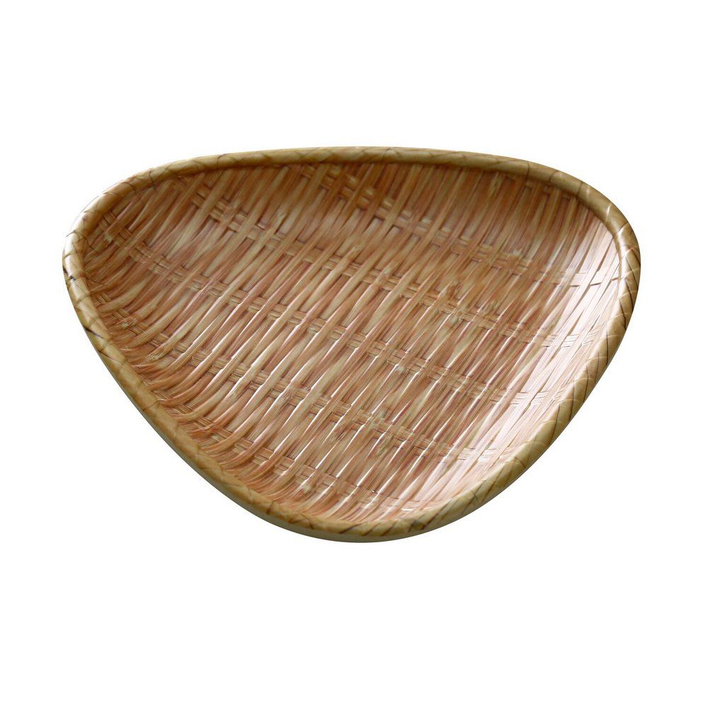 Yanco Triangle Deep Plate WD-809 offers a perfect blend of style and functionality, making it a standout addition to any dining setup. With its deep design and 8" size, this plate is ideal for serving appetizers, entrées, or desserts without spills. Crafted from durable melamine, it features a stunning bamboo look that adds a natural and elegant touch to your presentation. Built for convenience, this plate is dishwasher safe, ensuring easy cleanup after every meal.