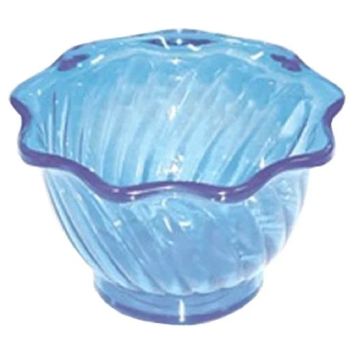 Yanco Dessert Dish DS-005B is a stylish and practical choice for serving sweet treats in any setting. Made from durable plastic, this 6 oz dish is lightweight yet sturdy, making it perfect for both personal and commercial use. Its unique round, flower-shaped design adds an elegant touch to dessert presentations, while the vibrant blue color enhances table settings. 