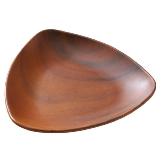 Yanco Triangle Deep Plate WD-608 offers a perfect blend of durability, style, and practicality. With a capacity of 16 ounces, its deep design ensures that food stays securely on the plate, making it ideal for serving entrees, appetizers, and side dishes. Crafted from high-quality melamine, this plate is both lightweight and resistant to breakage, providing long-lasting performance. 
