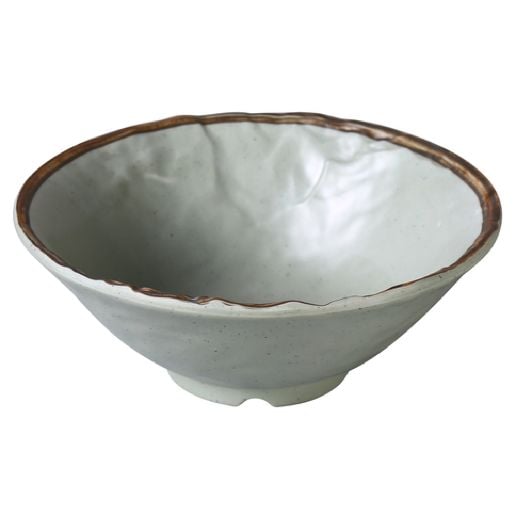 Yanco Ramen Bowl YO-5009 is a stylish and functional choice for serving ramen, soups, and other delicious dishes. With an 50 oz. capacity, this round bowl offers ample space to hold your favorite meals securely. Crafted from high-quality melamine, it features a sleek matte green finish that enhances any dining setting. Built for durability and convenience, this bowl is dishwasher safe, making cleanup effortless after every meal.