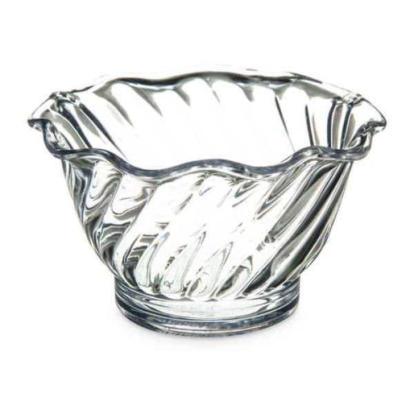 Yanco Dessert Dish DS-005C is a stylish and practical choice for serving a variety of sweet treats. Made from durable plastic, this 6 oz dish is lightweight yet sturdy, perfect for both casual and formal dining environments. Its round, flower-shaped design adds elegance to any presentation, while the clear construction allows the vibrant colors of desserts to stand out. 