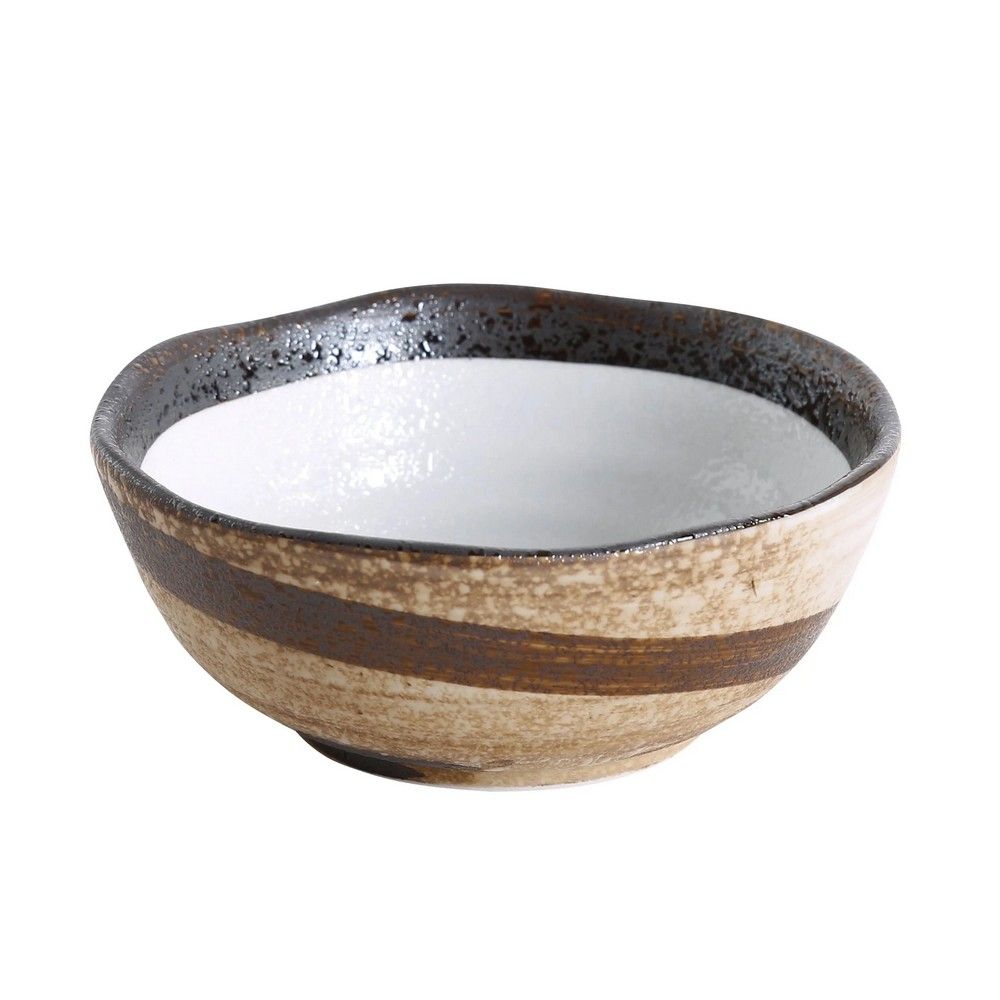 Yanco Miso Soup Bowl RO-405 is a stylish and durable choice for serving miso soup, rice, noodles, and salads. Made from high-quality porcelain with a glazed finish, this bowl features a sleek white design that enhances any table setting, making it ideal for fine-dining restaurants, catered events, outdoor dining, and hotels. With an 8-ounce capacity, it provides the perfect portion size for a variety of dishes. Designed for convenience, it is dishwasher, oven, and microwave safe. 