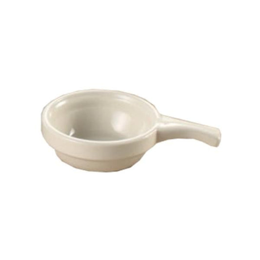 Yanco Handled Casserole DFHC-10 is a stylish and practical addition to any restaurant, banquet hall, or catering service. With a 10-ounce capacity, this durable porcelain dish is ideal for serving casseroles, baked dishes, and other hot entrees. Its built-in handles allow for easy and safe transport from the oven to the table. Designed to withstand high temperatures, it is both functional and elegant, making it perfect for professional food presentation.