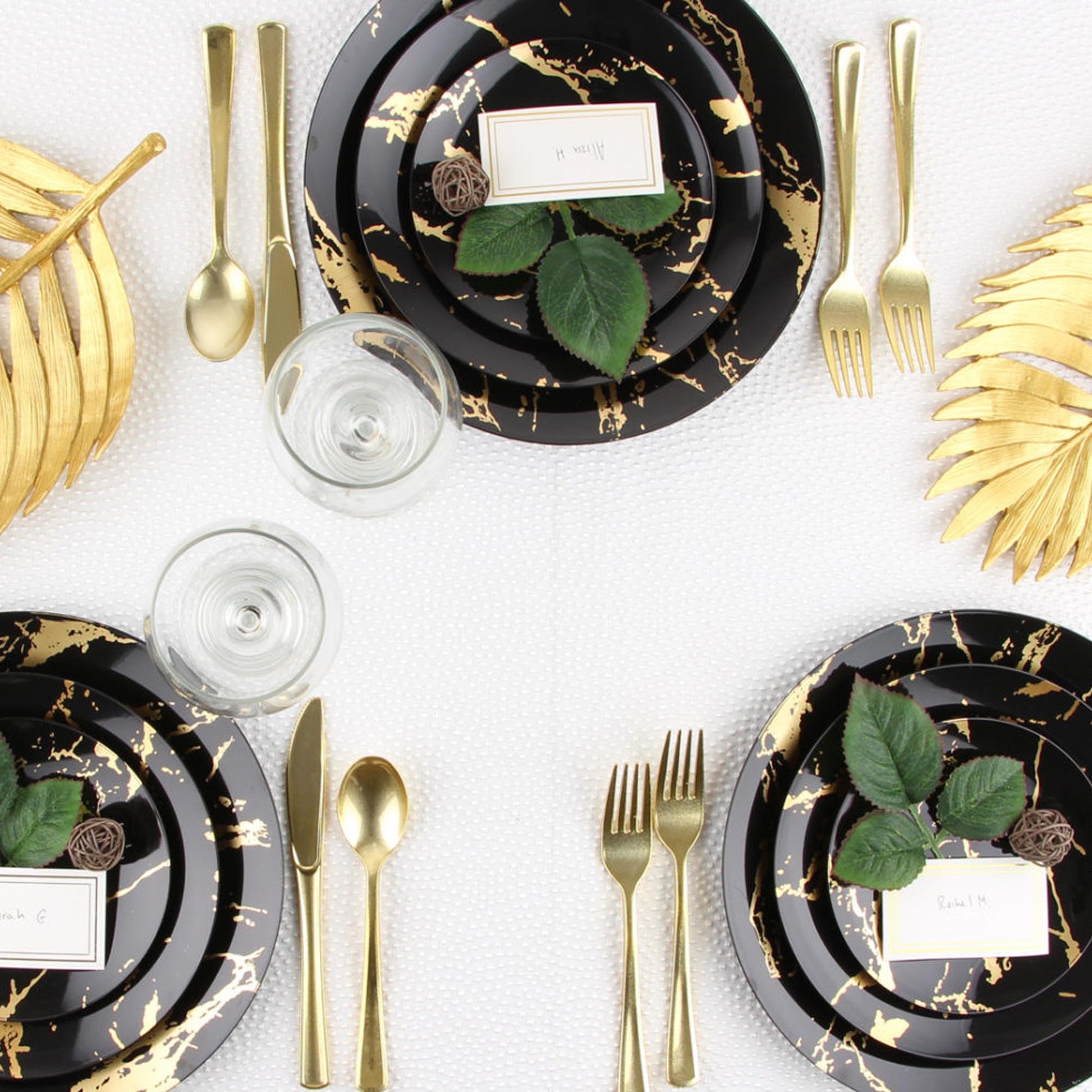 Plastic Party Plates Household Supplies Disposable Plastic Plates Bbq plates fancy disposable plates heavy duty plates classic elegant sturdy plates reusable wedding dinner salad dessert plates catering high quality birthday anniversary plating
