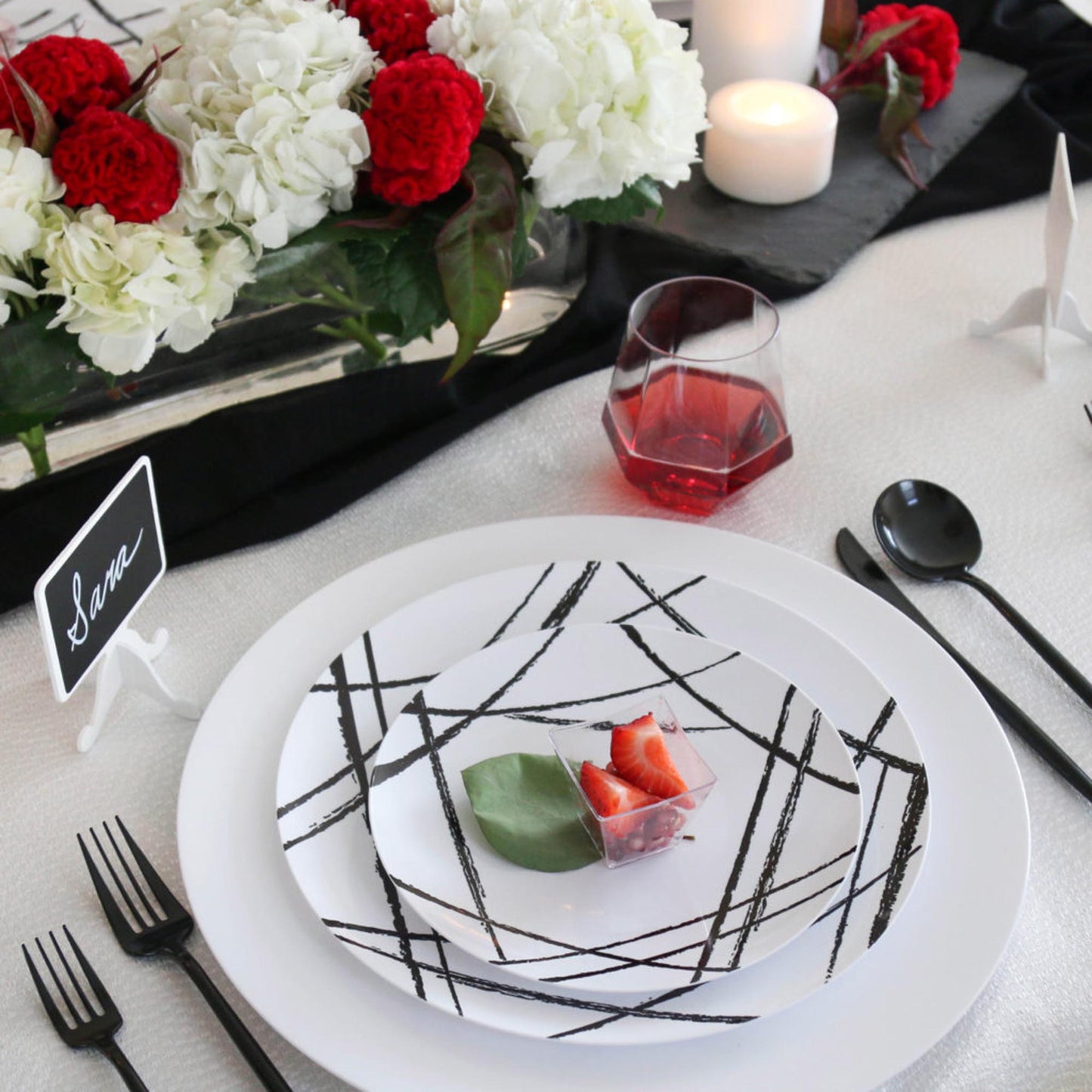 Plastic Party Plates Household Supplies Disposable Plastic Plates Bbq plates fancy disposable plates heavy duty plates classic elegant sturdy plates reusable wedding dinner salad dessert plates catering high quality birthday anniversary plating