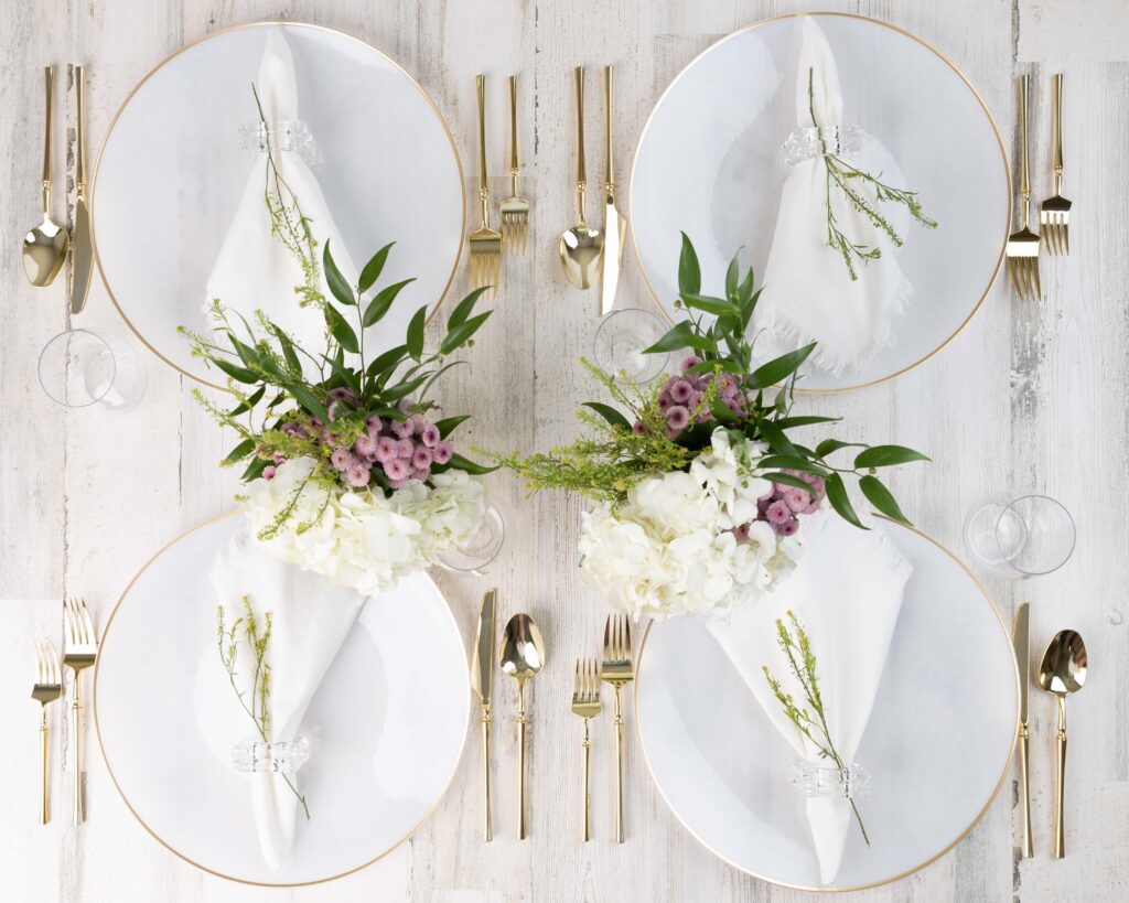 Plastic Party Charger Plates Household Supplies Disposable Plastic Charger Plates Bbq plates fancy disposable charger plates heavy duty Charger plates classic elegant sturdy Charger plates reusable wedding dinner salad dessert Charger plates catering high quality birthday anniversary charger plating